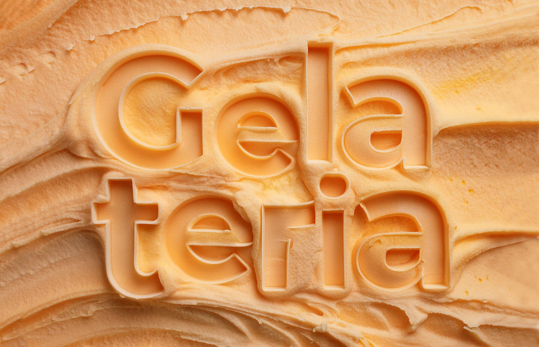 Gelateria, zmrzlinová masa s odtlačkom nápisu gelateria.